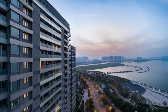 鉑悅犀湖（中國(guó)土木工程詹天佑獎(jiǎng)優(yōu)秀住宅小區(qū)金獎(jiǎng)，全國(guó)用戶(hù)滿(mǎn)意工程）